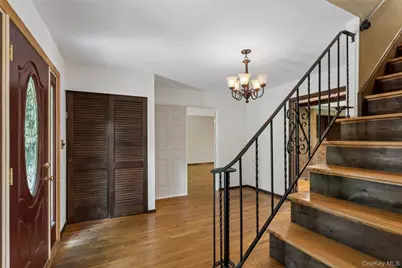 8 Pups Path, Northport, NY 11768 - Photo 14