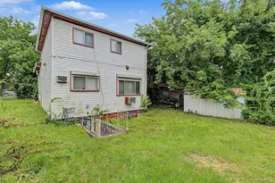 156-07 N Conduit Ave, Jamaica, NY 11434 - Photo 16