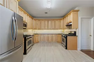 3307 Parkview Dr, Spring Valley, NY 10977 - Photo 12