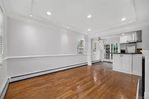 135 N Wantagh Ave, Levittown, NY 11756 - Photo 6