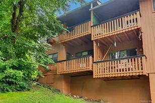 42 Coachlight Square, Montrose, NY 10548 - Photo 20