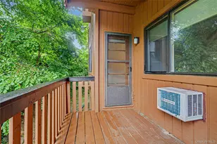 42 Coachlight Square, Montrose, NY 10548 - Photo 18