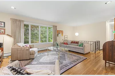 1564 Old Baldwin Road, Yorktown Heights, NY 10598 - Photo 4