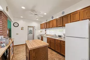 9 Walts Way, Greenwood Lake, NY 10925 - Photo 16