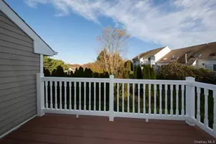 17 Horizon View Dr, Farmingville, NY 11738 - Photo 4
