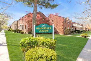 196-29 69th Ave, Fresh Meadows, NY 11365 - Photo 18