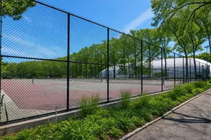 196-29 69th Ave, Fresh Meadows, NY 11365 - Photo 20