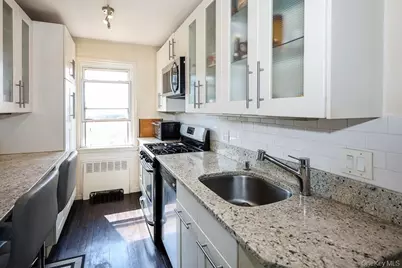 71-11 252 Street #195B, Bellerose, NY 11426 - Photo 10