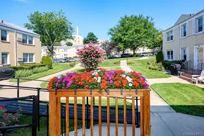 71-11 252 Street #195B, Bellerose, NY 11426 - Photo 20