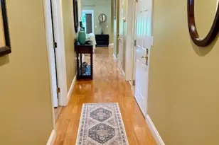 129 Maya Cir, Central Islip, NY 11722 - Photo 4