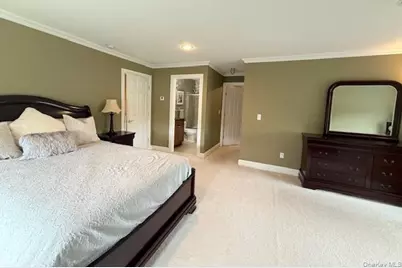 129 Maya Circle, Central Islip, NY 11722 - Photo 20