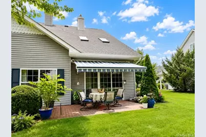 129 Maya Circle, Central Islip, NY 11722 - Photo 22