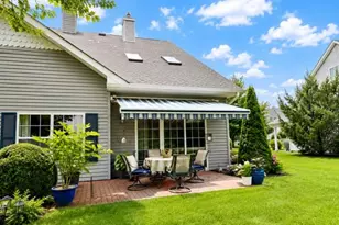 129 Maya Cir, Central Islip, NY 11722 - Photo 22