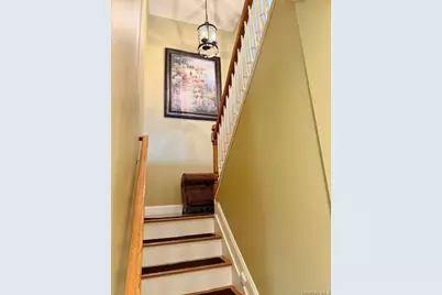 129 Maya Circle, Central Islip, NY 11722 - Photo 16