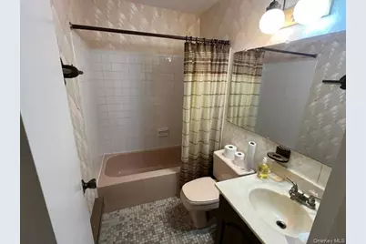 117 Harbor S, Amityville, NY 11701 - Photo 6