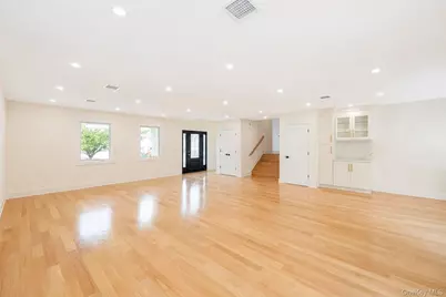 949 Midway, Woodmere, NY 11598 - Photo 28