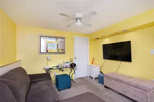 10 Primrose Ave, Hicksville, NY 11801 - Photo 20