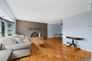 10 Primrose Ave, Hicksville, NY 11801 - Photo 2