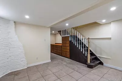 6134 Parsons Boulevard, Fresh Meadows, NY 11365 - Photo 12