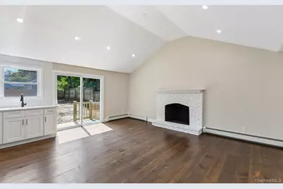 5 Kew Drive, Sound Beach, NY 11789 - Photo 4
