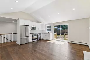 5 Kew Dr, Sound Beach, NY 11789 - Photo 4