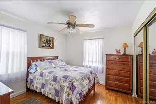30 Anderson Ave, North Babylon, NY 11703 - Photo 8
