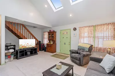 30 Anderson Avenue, North Babylon, NY 11703 - Photo 4