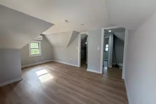 60 Center Ave, Bay Shore, NY 11706 - Photo 18