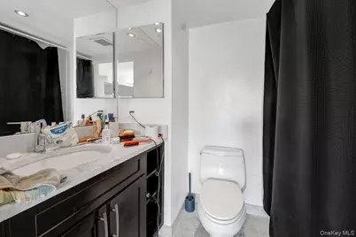 2287 Johnson Avenue #4F, Bronx, NY 10463 - Photo 8