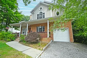 91 Baker Hill Rd, Great Neck, NY 11023 - Photo 28