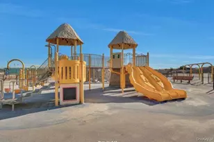 821 Channel Rd, Long Beach, NY 11561 - Photo 22