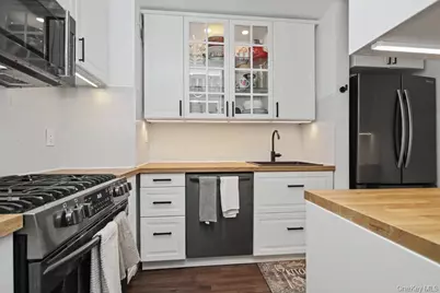 119 S Highland Avenue #5E, Ossining, NY 10562 - Photo 2