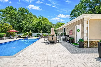 5 Overlook Drive, Mastic, NY 11950 - Photo 6