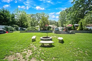 5 Overlook Dr, Mastic, NY 11950 - Photo 24