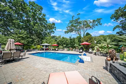 5 Overlook Drive, Mastic, NY 11950 - Photo 20