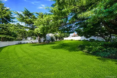 1 Rutgers Street, Smithtown, NY 11787 - Photo 10