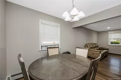 413 S 8th Street, Lindenhurst, NY 11757 - Photo 14