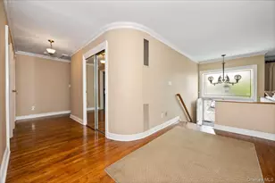 718 Arbuckle Ave, Woodmere, NY 11598 - Photo 4