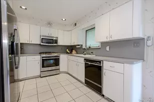718 Arbuckle Ave, Woodmere, NY 11598 - Photo 10