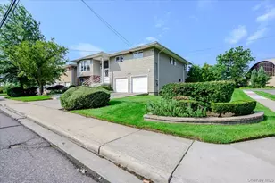 718 Arbuckle Ave, Woodmere, NY 11598 - Photo 2