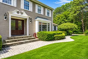 4 Saybrook Ct, Port Jefferson Station, NY 11776 - Photo 4