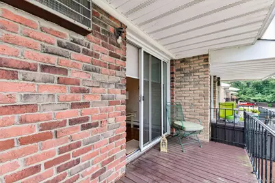 15 Springwood Drive, North Babylon, NY 11703 - Photo 18