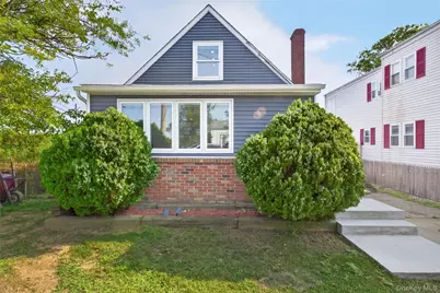 16 Dewey Street E, East Rockaway, NY 11518 - Photo 1