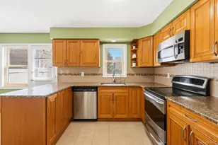 3000 Stevens St, Oceanside, NY 11572 - Photo 8