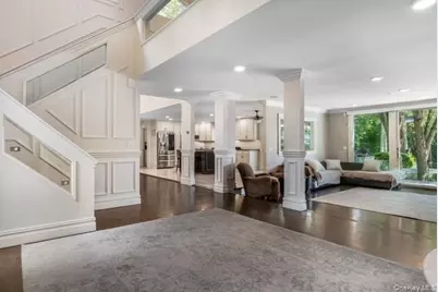 6 Fox Hunt Court, Huntington, NY 11743 - Photo 8