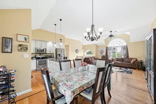 573 Du Bois Rd, Wallkill, NY 12589 - Photo 8