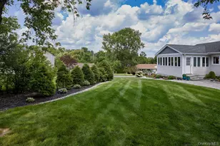 8 Carroll Dr, Wappingers Falls, NY 12590 - Photo 10