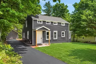 1630 Goshen Tpke, Middletown, NY 10941 - Photo 2