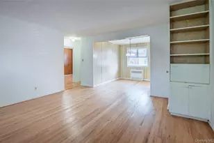 226-06 Manor Rd, Queens Village, NY 11427 - Photo 4