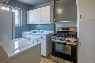 226-06 Manor Road #7-3, Queens Village, NY 11427 - Photo 10